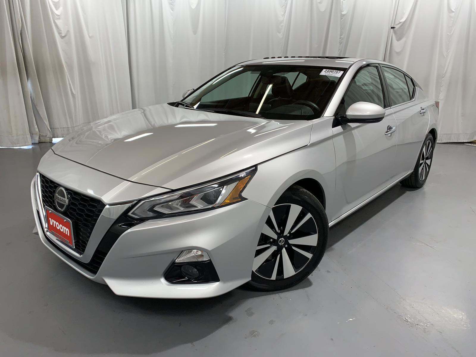 Used Nissan Altimas for Sale Buy Online + Home Delivery Vroom