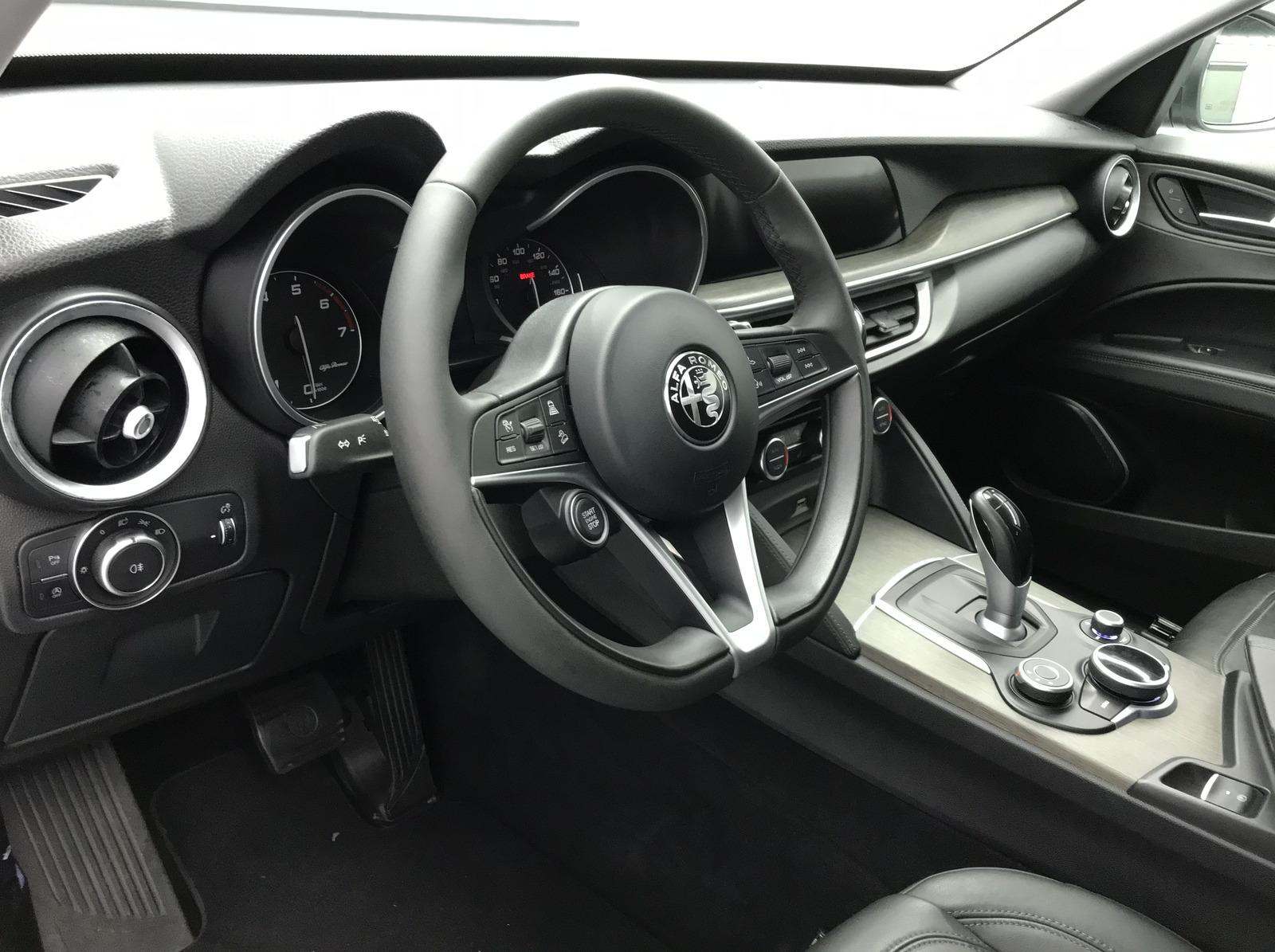 Used 2018 Alfa Romeo Stelvio For Sale 31 230 Vroom